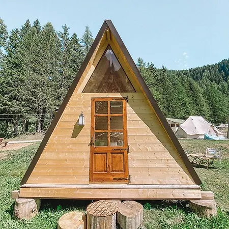 Hotel Hobo Camping Courmayeur Exterior foto